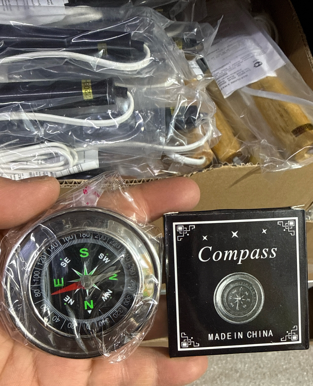 Компас металлический круглый