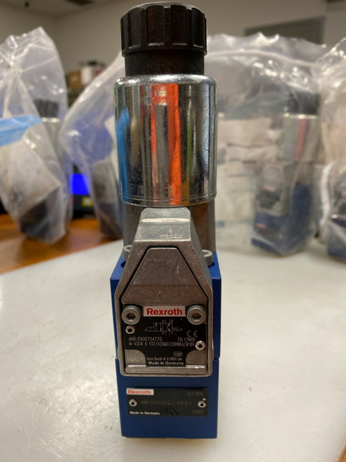 R900754770 / R900324881