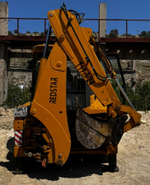 REDSTAR T17* Экскаватор-погрузчик T17,5/24 (Дизельный, 4,8 л, 102 л.с., АТ)