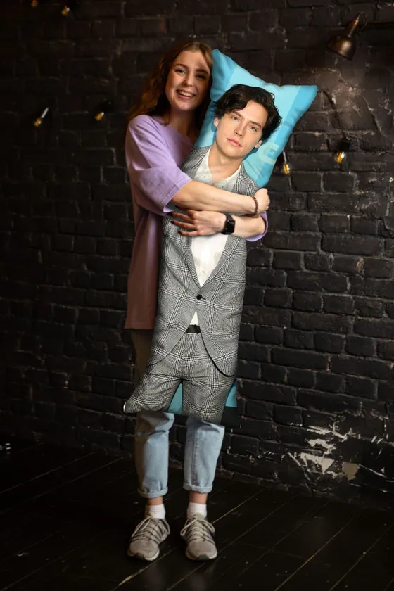 Дакимакура Коул Спроус №3