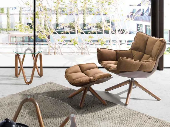 Журнальный столик Angel Cerda 2125 из стекла и ореха