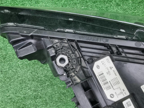 Фара правая BMW 5er G30 (2020-2023) LED
