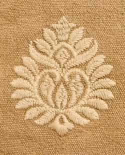 ZARA HOME НАВОЛОЧКА ДЛЯ ДЕКОРАТИВНОЙ ПОДУШКИ С ВЫШИВКОЙ, СВЕТЛО-БЕЖЕВЫЙ