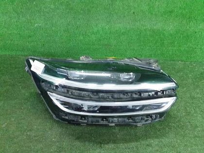 Фара правая Genesis GV70 (2020-н.в.) LED