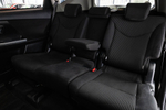 Toyota Prius Alpha, 2016 год
