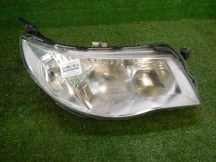 Фара правая Subaru Forester SH (2007-2013) ксенон