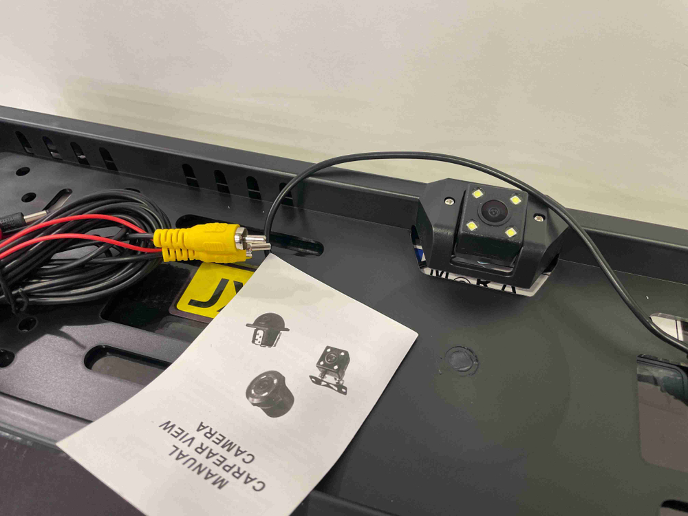 TDS TS-CAV30 Рамка для номера с камерой (1280*720)