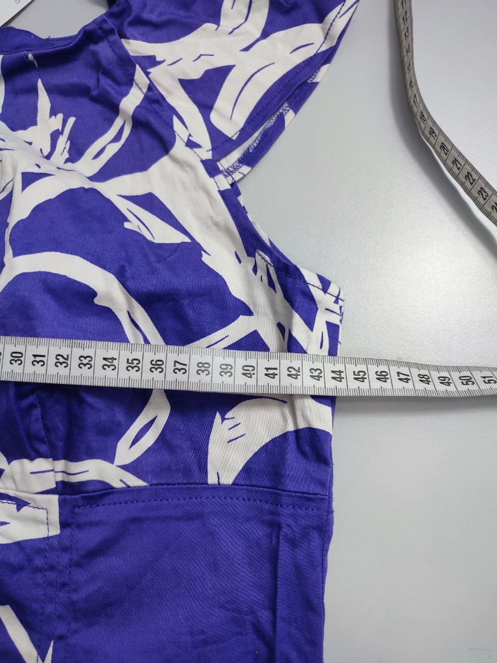 Платье Oggi интересное 44 размер