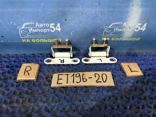 Петля багажника TOYOTA CALDINA 1996