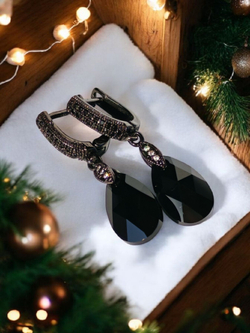 Серьги капли с кристаллами Swarovski черные