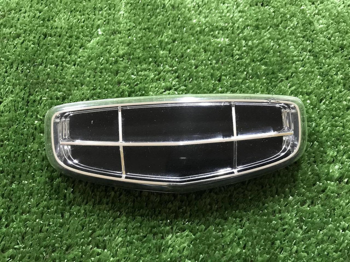 Эмблема решетки радиатора Geely Coolray (19-нв)