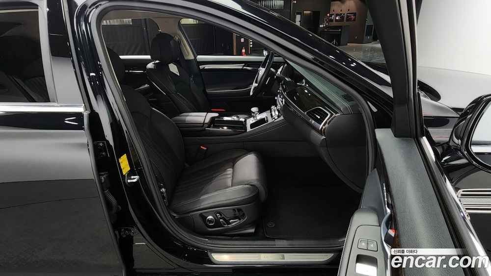 Genesis G90 3.8 AWD (05.2020)