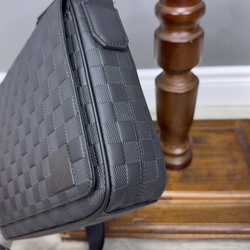 Сумка через плечо Louis Vuitton