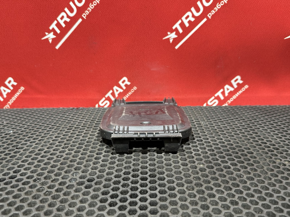 Крышка фары 2019 год.