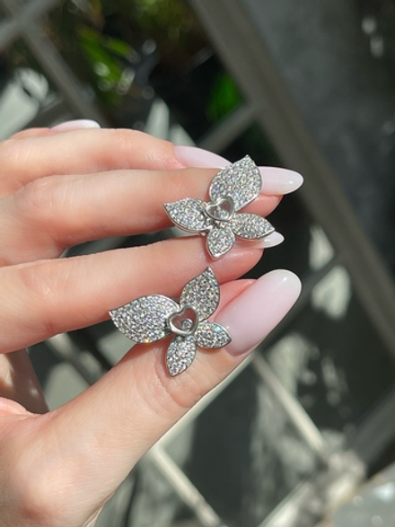 Серьги лепестки