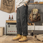 Брюки повседневные брюки с четырьмя пуговицами от кармана.Сезон весна и осень