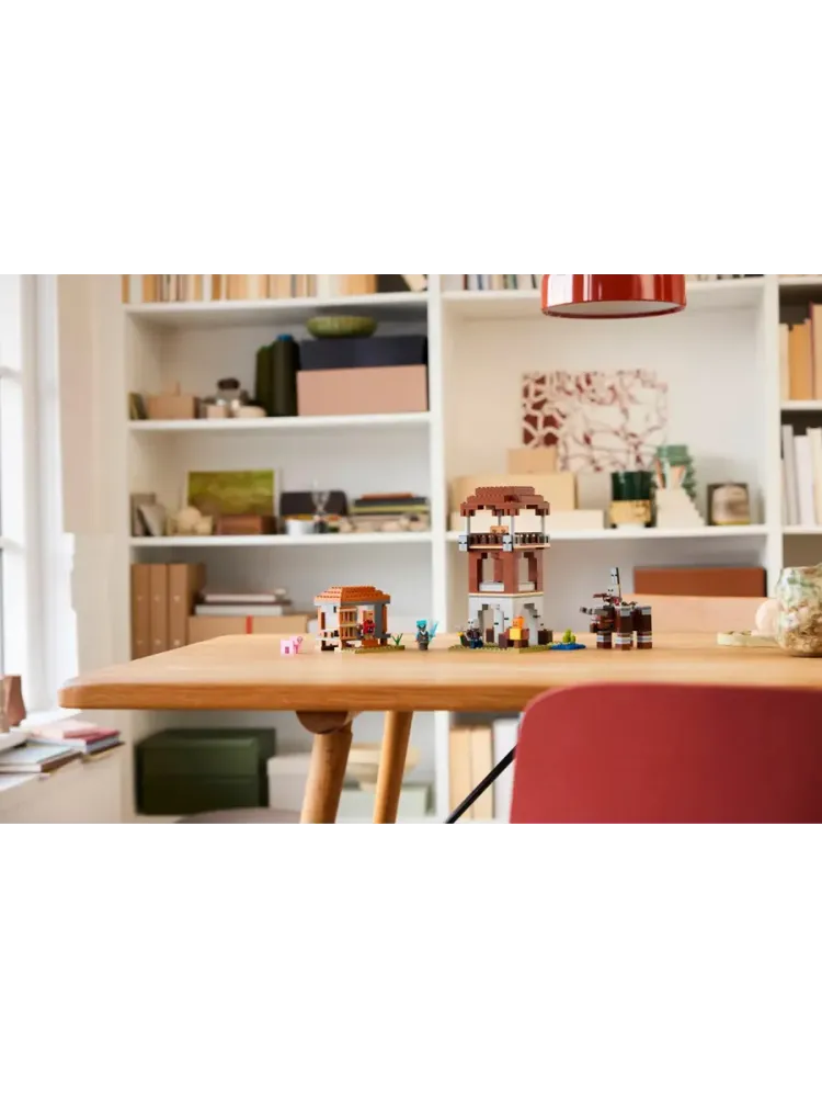 Конструктор Minecraft 21278 Форпост мародёров