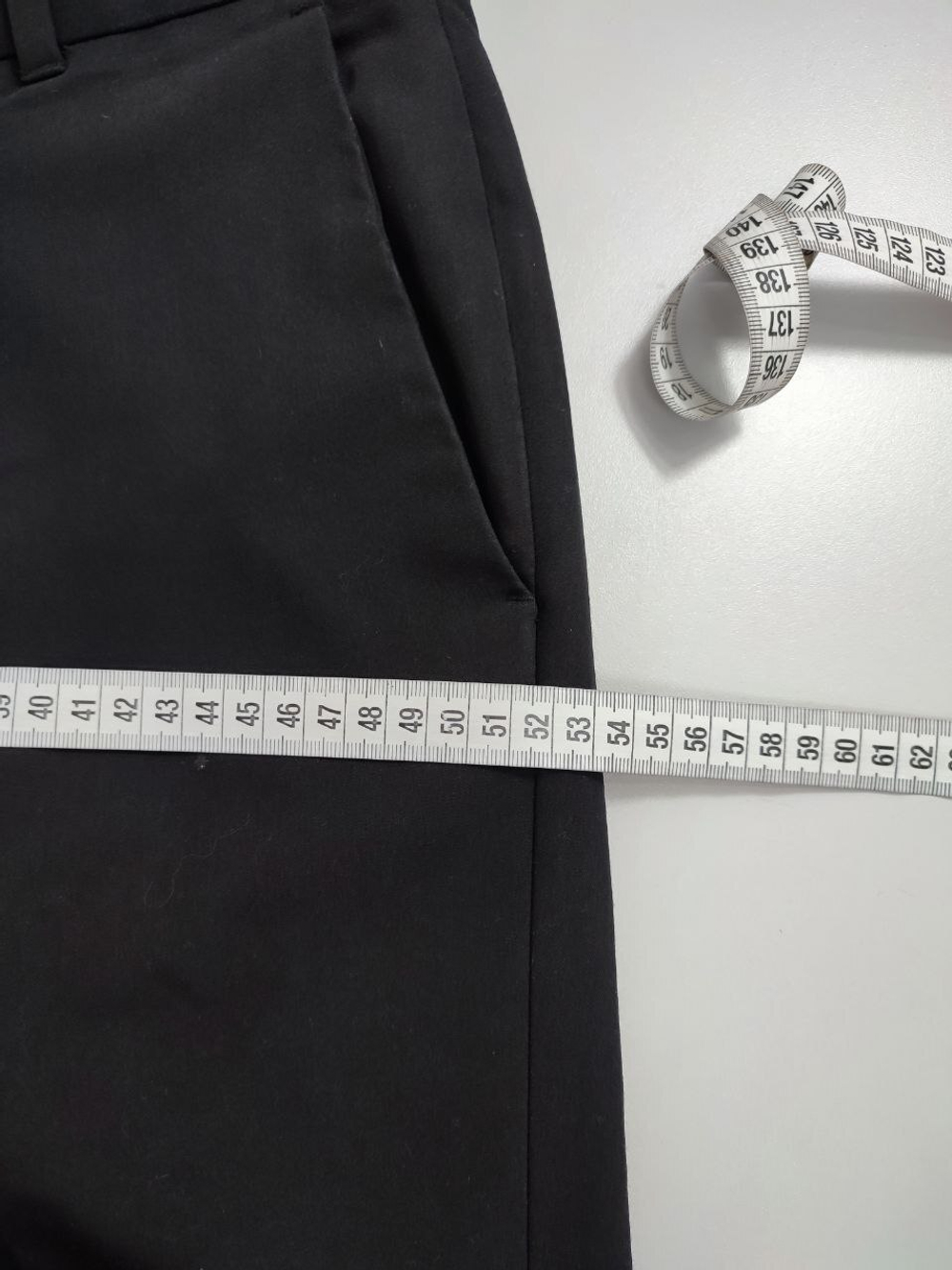 Брюки Van Heusen базовые 48 размер