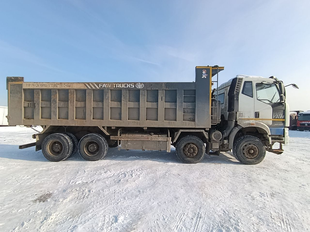 FAW J6 8x4 Самосвал CA3310P66K24T4E5 (Дизельный, 11,1 л, 420 л.с., МТ)