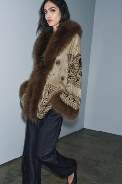 ZARA КИМОНО С ВЫШИВКОЙ — ZW COLLECTION LIMITED EDITION, СВЕТЛО-ЗЕЛЕНЫЙ