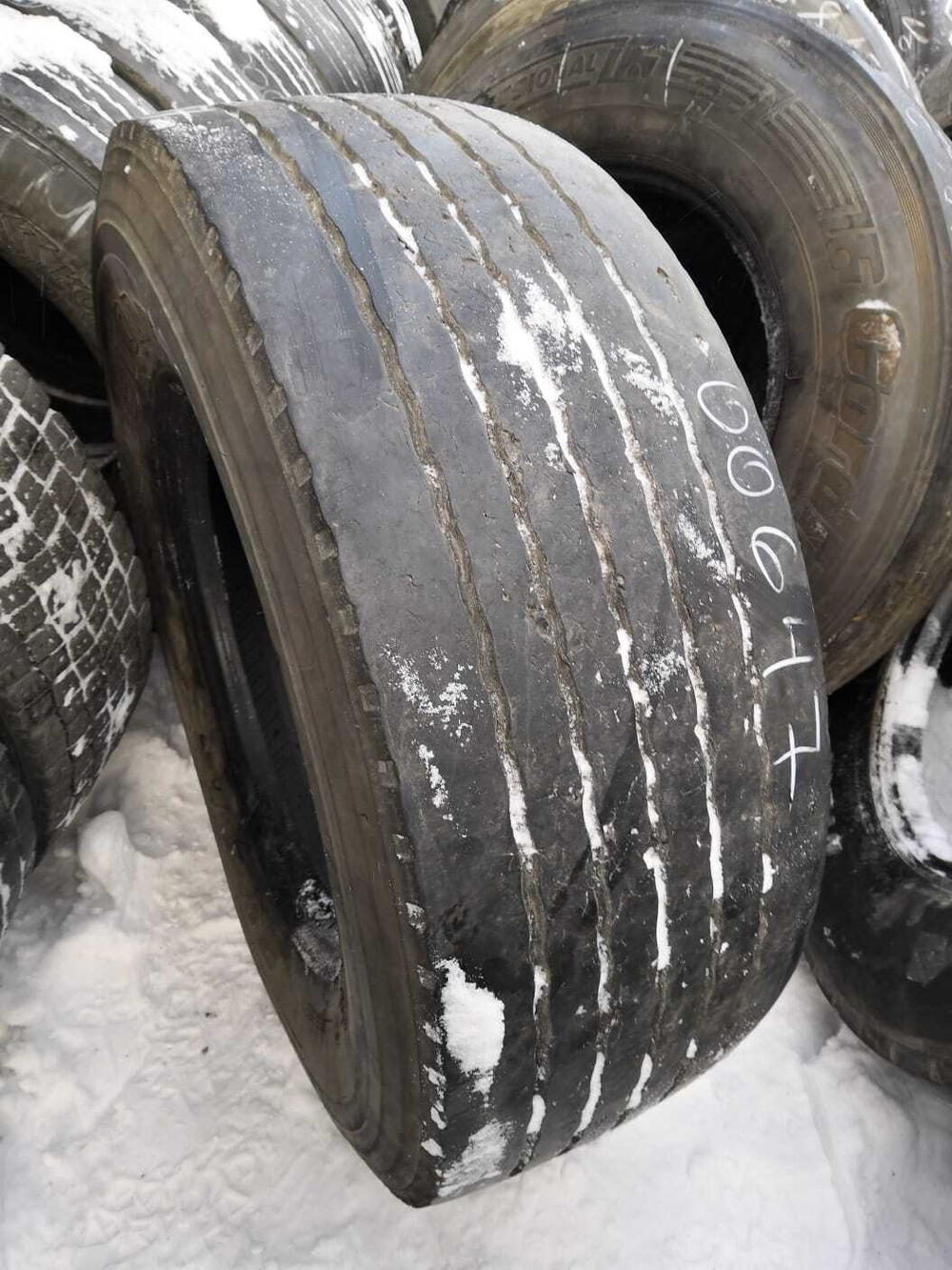 385/65R22.5 Deestone SW413 шина б/у