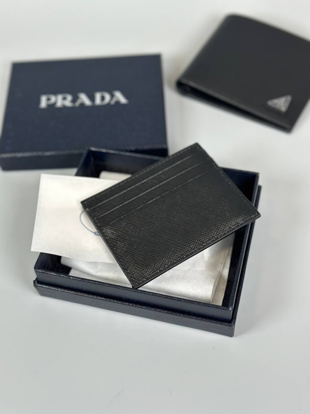 Картхолдер Prada