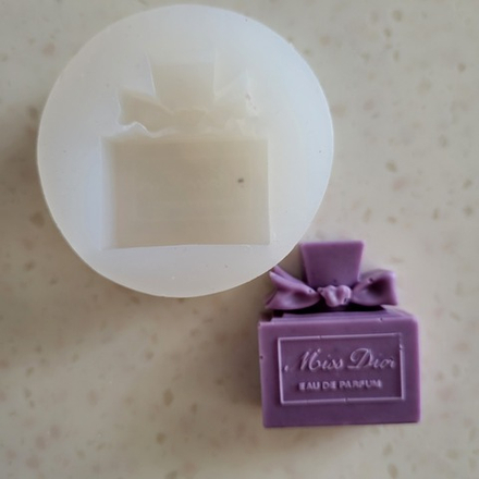 (Ликвидация) Молд Духи Мисс Диор 36*43*15 мм