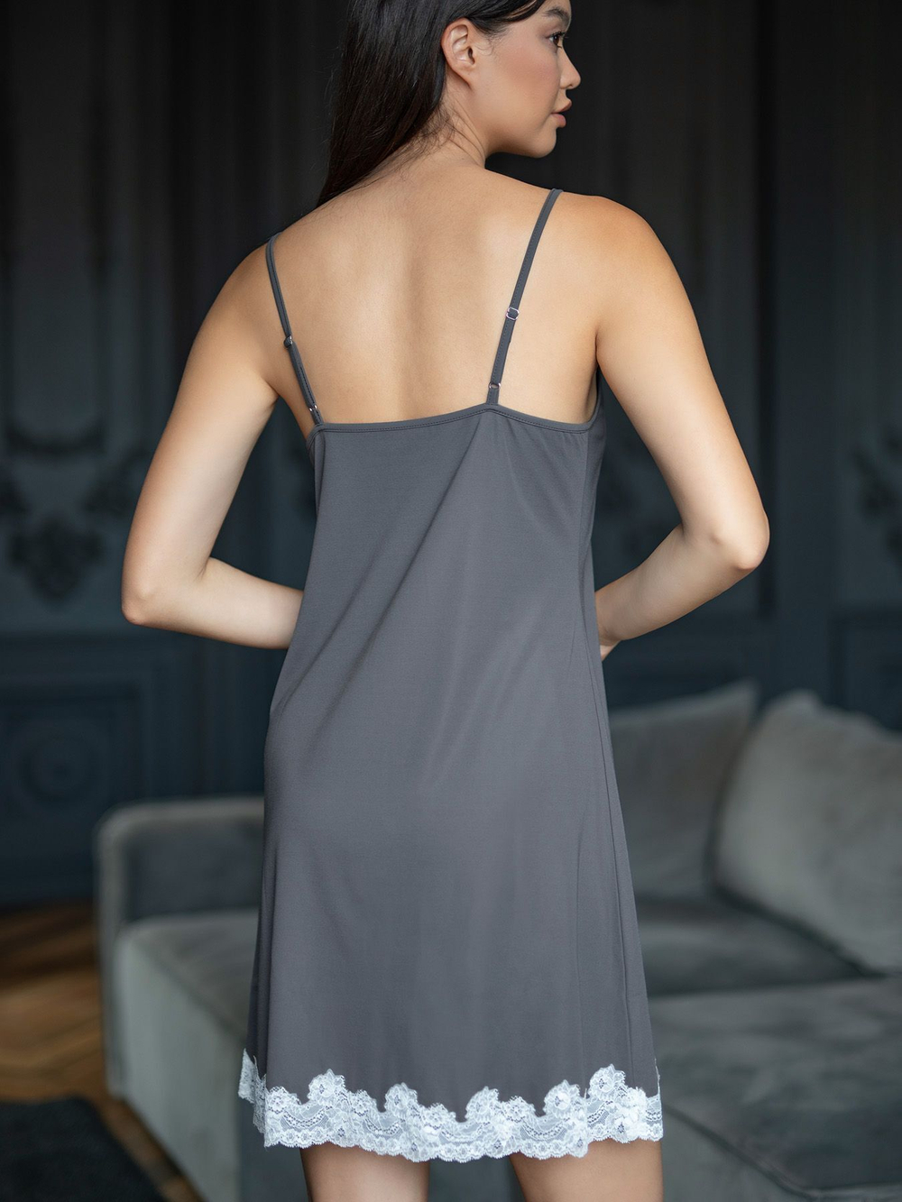 Женская сорочка на тонких бретелях (Размер: XXL) (Цвет: серый)