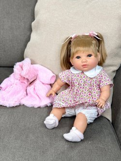 Кукла Berbesa мягконабивная 42см Sandra (4407S)