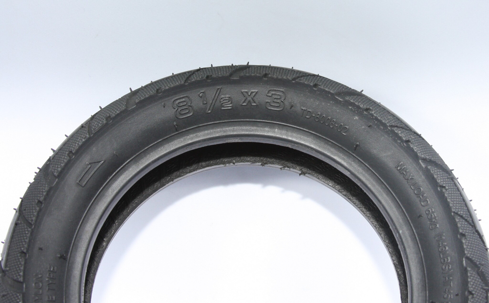 Покрышка 8 1/2х3 шоссейная Kugoo Kirin G2 Pro 2022