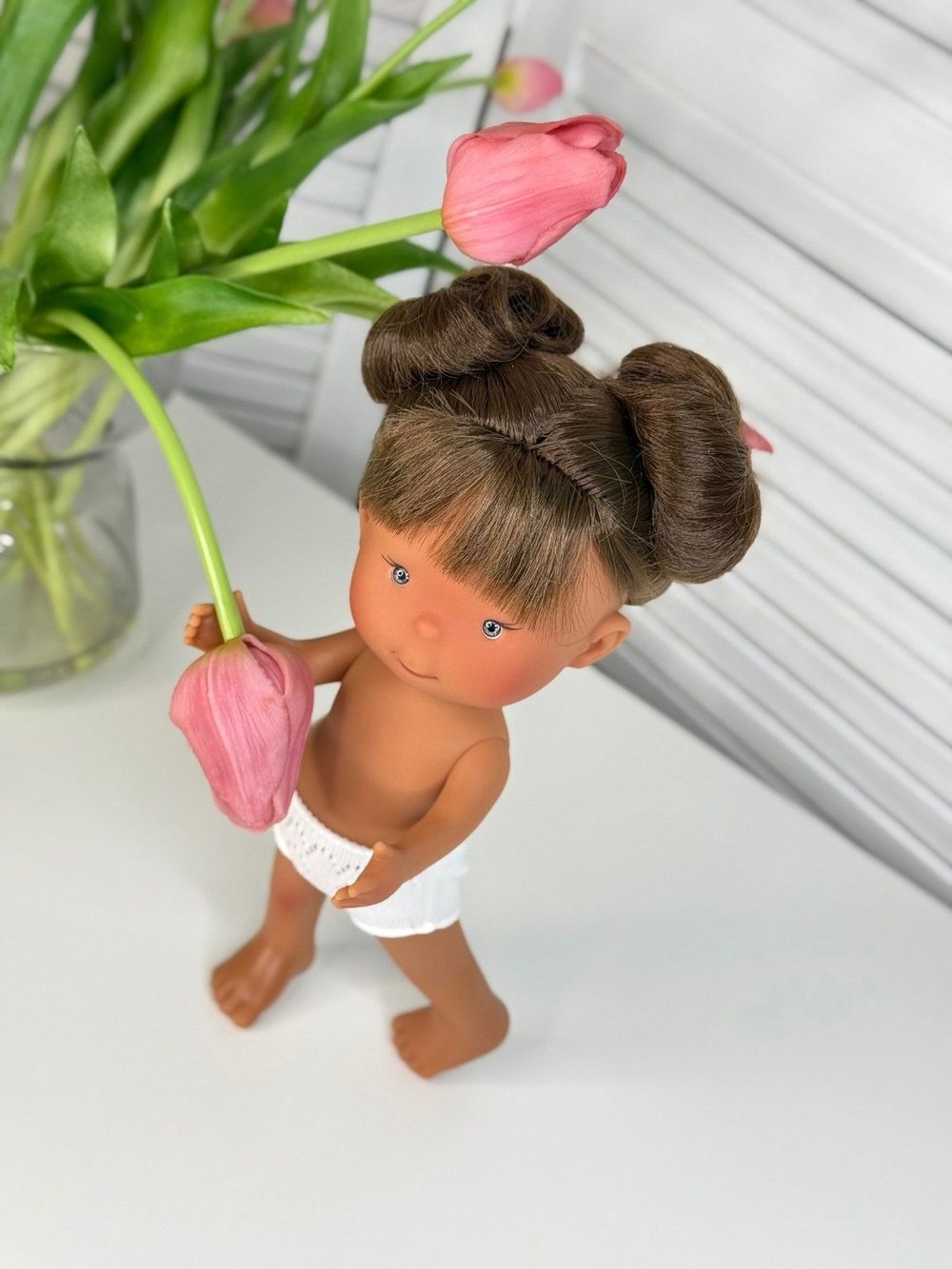 Кукла Nines виниловая 30см PIPPA LATINA без одежды (2899WL3)