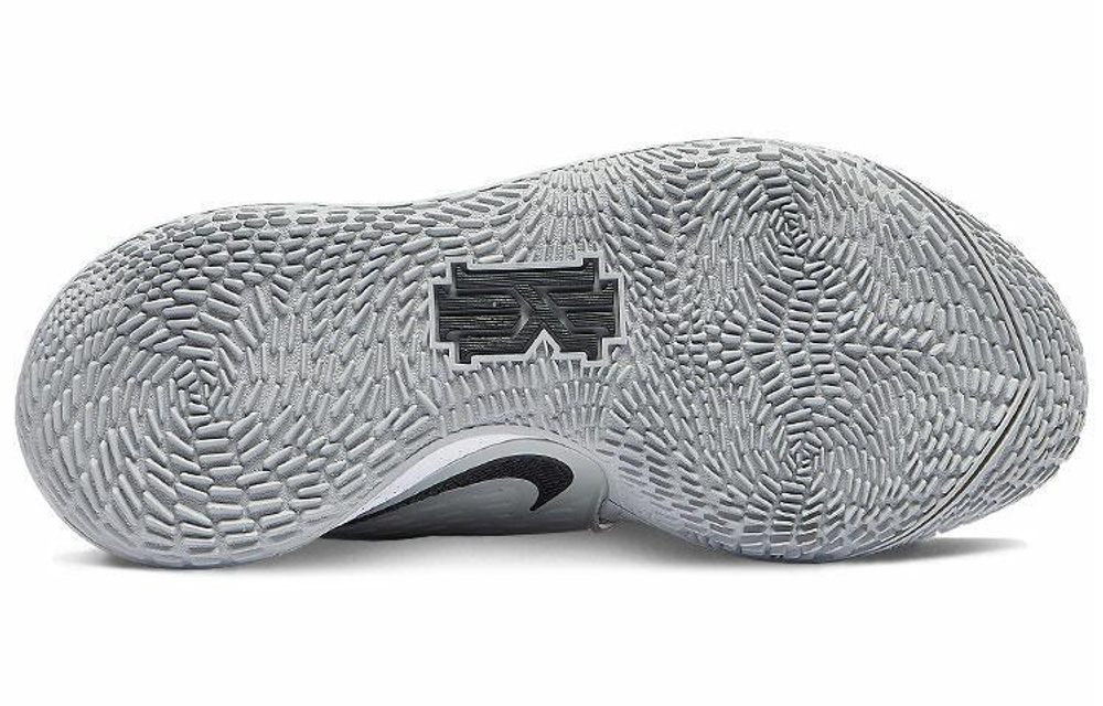 Кроссовки Nike Kyrie Low 2 Tb