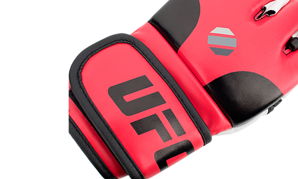 Перчатки MMA тренировочные с открытой ладонью L/XL - R UFC