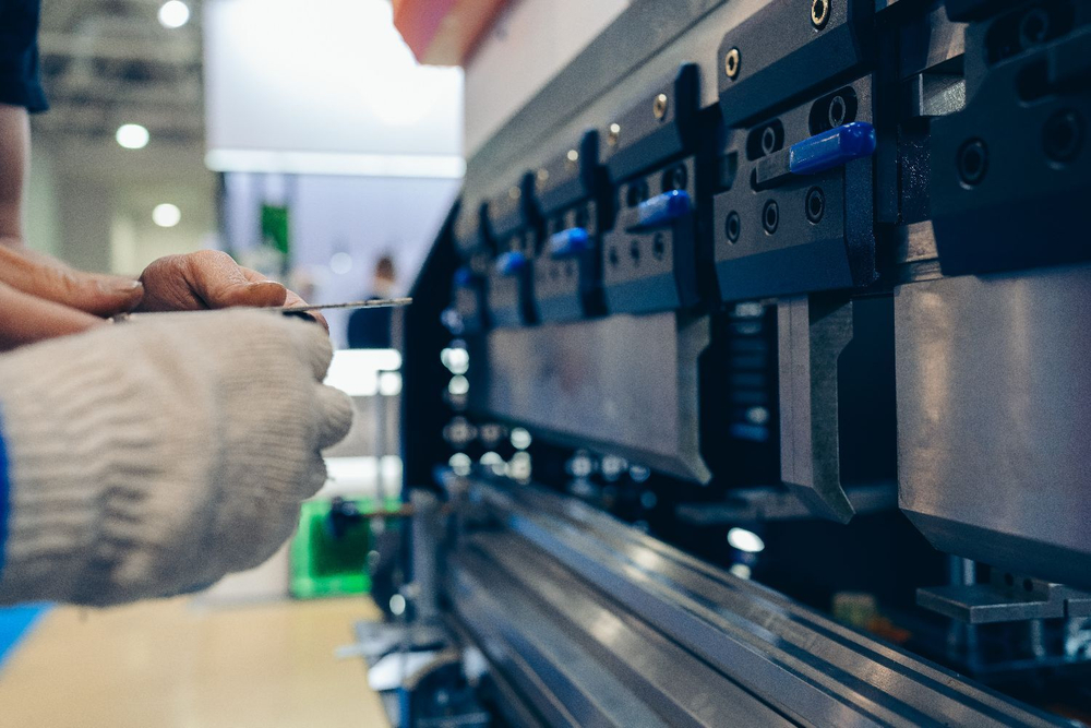 Гидравлический листогибочный пресс B-Power 100/3200 с ЧПУ