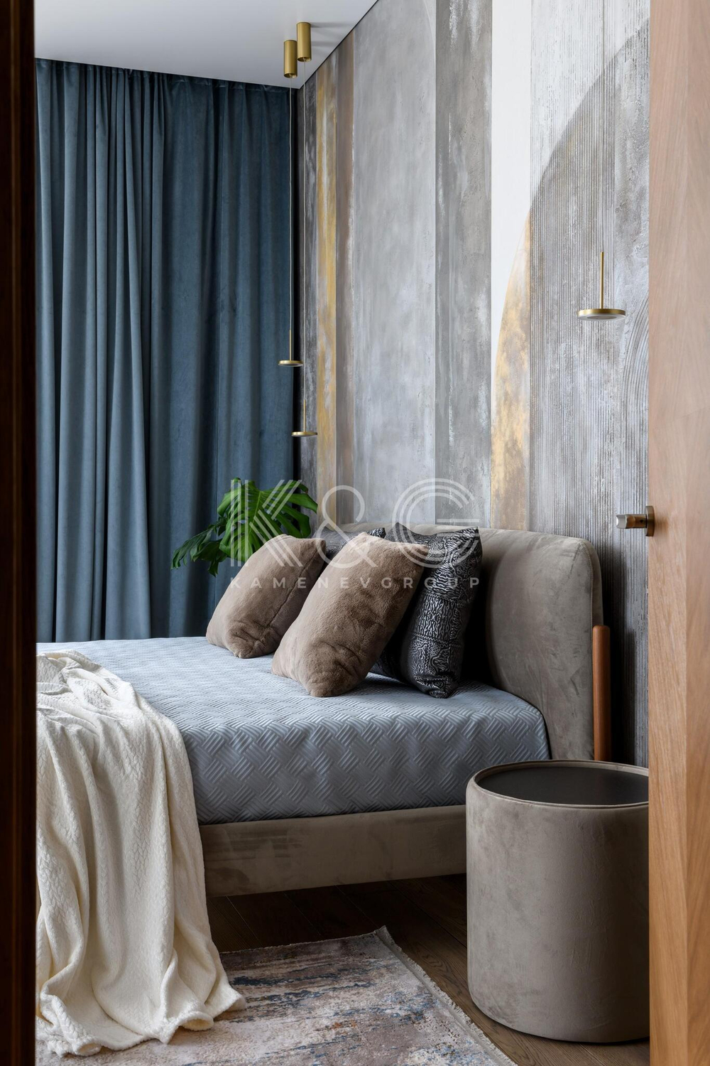 TRAVERTINE