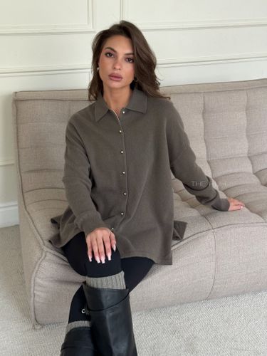 Шерстяная рубашка на пуговицах в цвете капучино