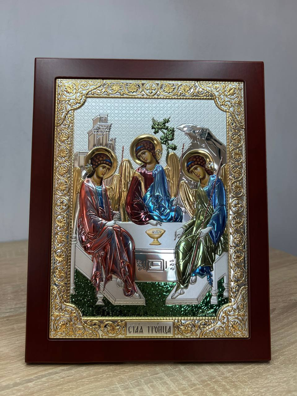 Св. Троица, икона прямоугольная с рамкой, красное дерево, эмаль 185х235