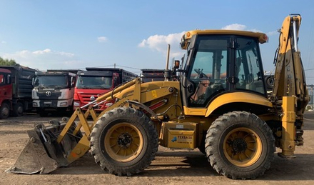 XGMA XG765* Экскаватор-погрузчик XG765H-4TX (Дизельный, 4,8 л, 102 л.с., АТ)