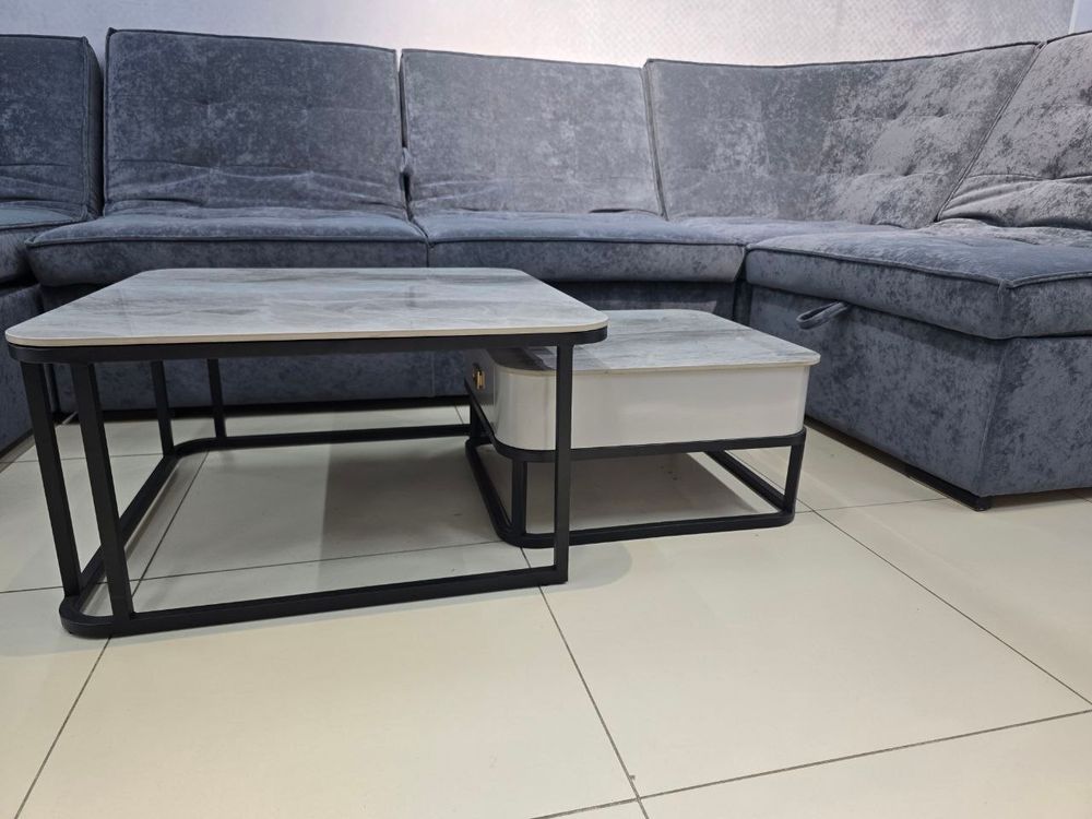 Стол журнальный квадрат большой