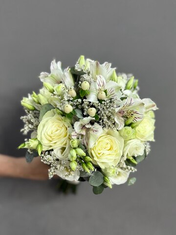 Букет невесты и бутоньерка