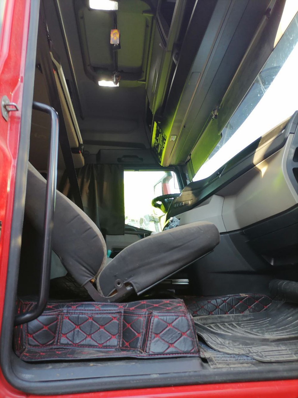 Агропромсервис 4382* на шасси КамАЗ 65115 6x4 Бортовой с КМУ 438230 (Дизельный, 11,8 л, 300 л.с., МТ