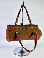 Женская замшевая сумка-бочонок цвета whisky