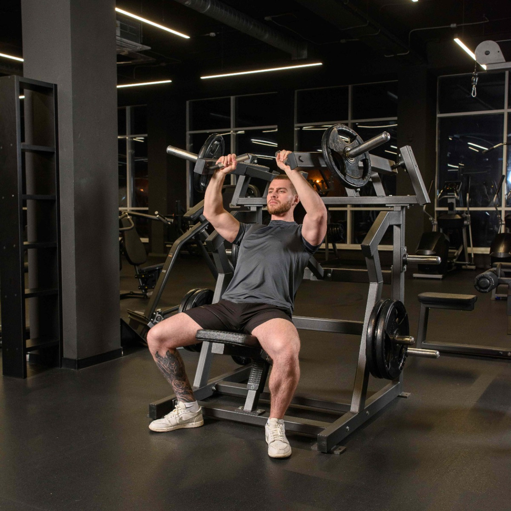 SM2013 Независимый жим широким хватом на верх груди