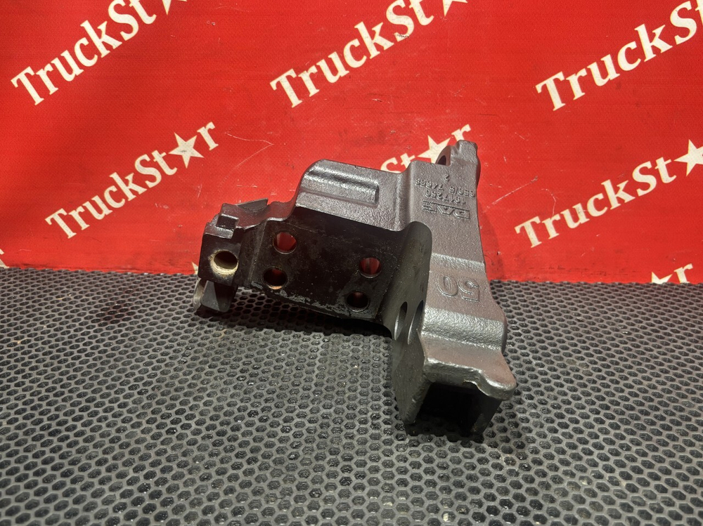 Кронштейн двигателя задний левый 2019г