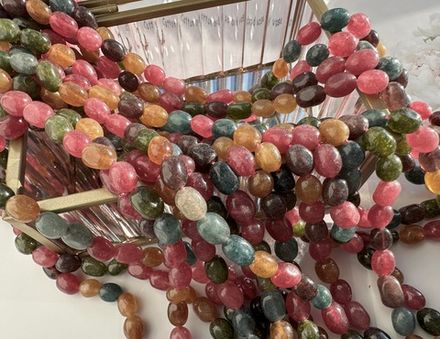 Нить бусин из тонированного кварца 8-9мм (галтовка)