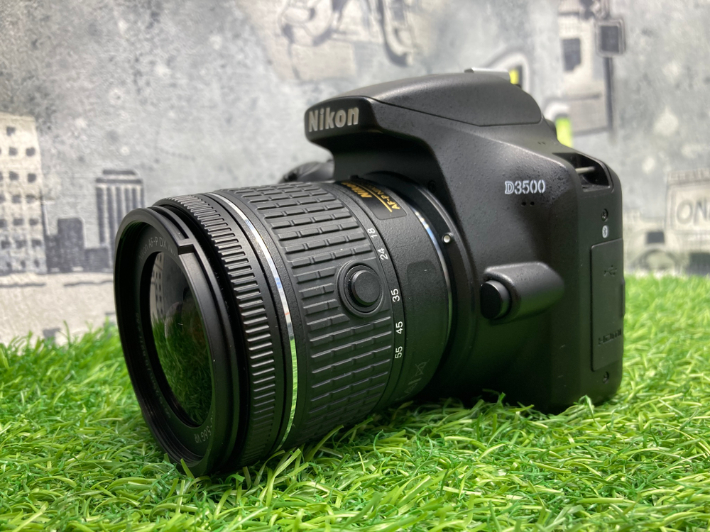 Nikon D3500 kit 18-55mm 150 кадров