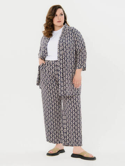 Жакет из штапеля, геометрический принт