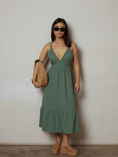 Сарафан льняной с воланом