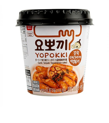 Токпокки в соусе чаджан Корея