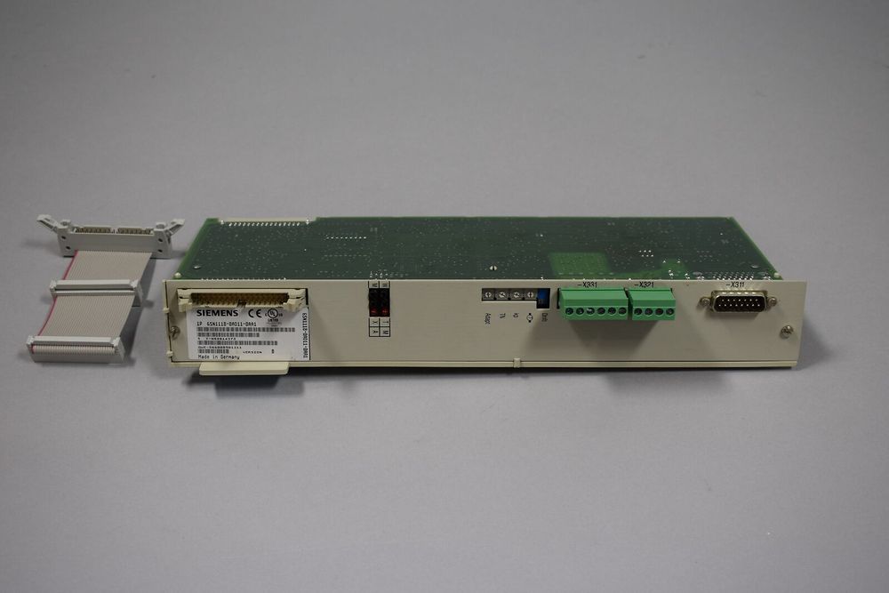 Б/у SIEMENS 6SN1118-0AD11-0AA1